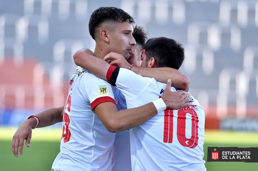 Estudiantes empató en Mendoza y sigue siendo líder en Copa de la Liga (Foto: Prensa EDLP).
