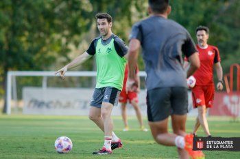 Mauro Boselli en una práctica de Estudiantes. (Foto: prensa EDLP)