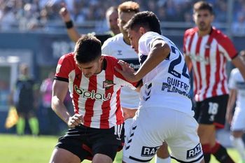 estudiantes vs. gimnasia: que debe pasar para que haya clasico y cuando se jugaria