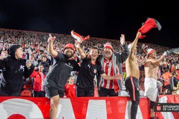 Estudiantes vivió su fiesta en UNO.