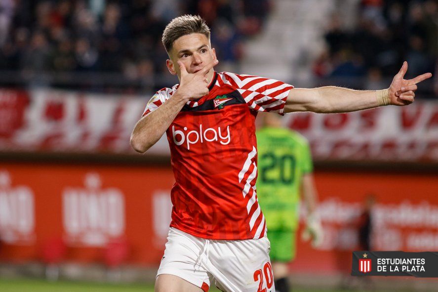 Manuel Castro festeja el único gol del partido en Estudiantes vs. Patronato (Foto: prensa EDLP).