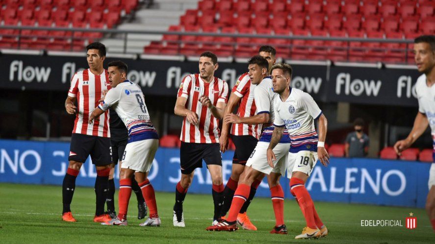 El último duelo entre Estudiantes y Diego Dabove fue cuando estaba en San Lorenzo. Hoy dirige a Huracán.