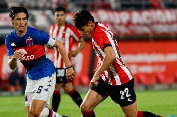 Franco Zapiola tuvo su noche en UNO junto a Estudiantes.