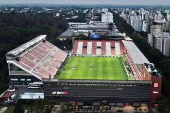 Una postal del estadio de Estudiantes en la previa del inicio del Torneo de Verano (Foto: Prensa Colo Colo).