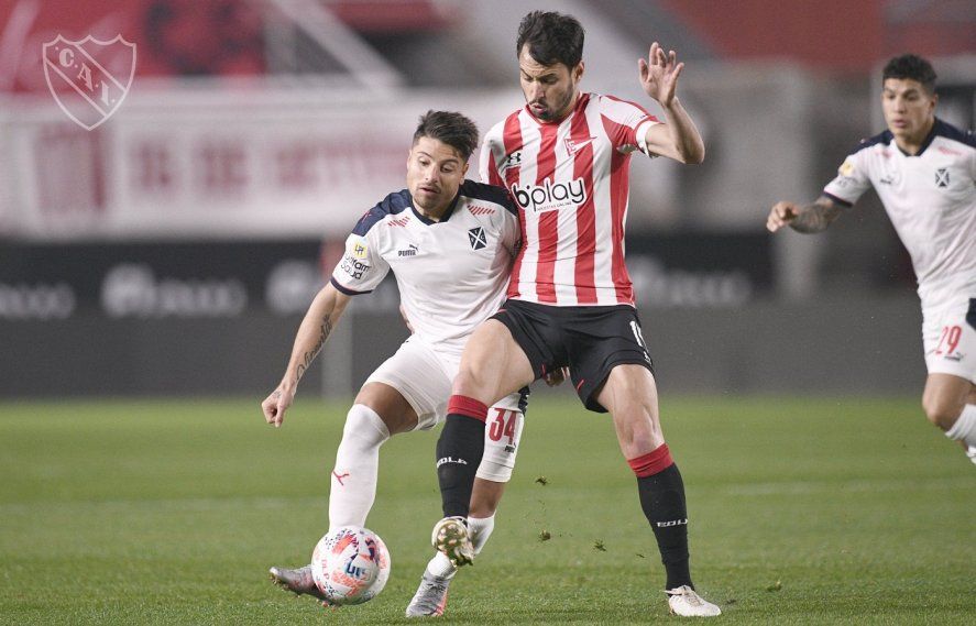 Estudiantes Vs. Independiente por el Torneo 2021 de la Liga Profesional