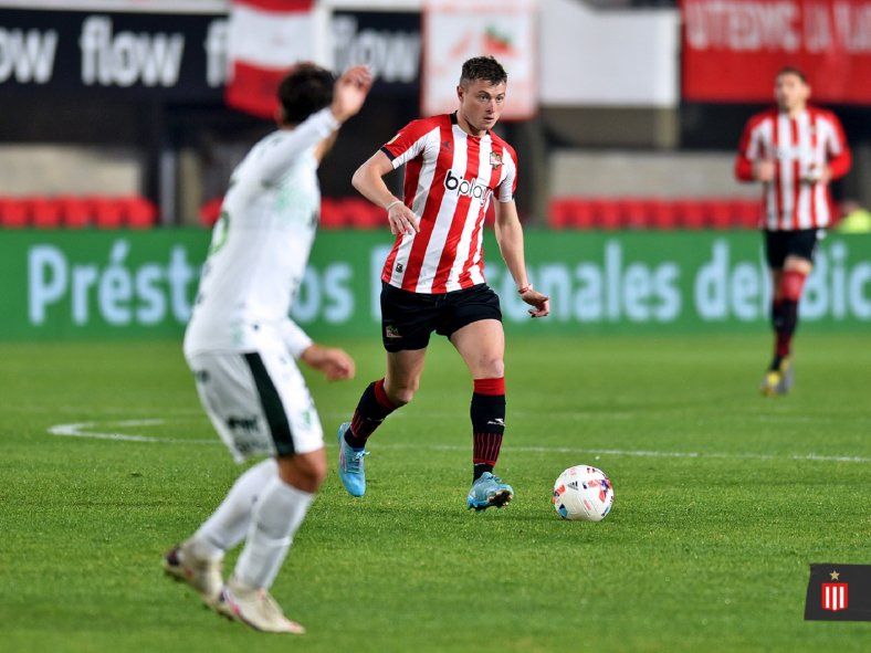 Matías Pellegrini en Estudiantes ante Sarmiento por el Torneo de la Liga Profesional (Prensa EDLP)