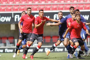 Federico González y Nazareno Colombo, los autores de los goles de Estudiantes ante Atlético de Tucumán