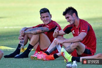Leonardo Godoy y Gustavo Del Prete, jugadores de Estudiantes (Prensa EDLP)
