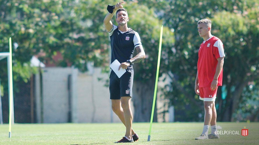 Quatrocchi puso primera con la Reserva de Estudiantes con varios jugadores que no utiliza Zielinski