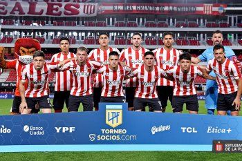 Los once de Estudiantes que igualaron en UNO ante Platense.