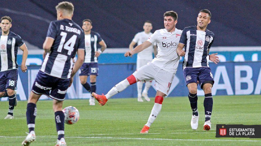Estudiantes vs. Talleres en Córdoba, el último partido con Echenique.