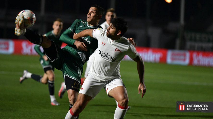 Leandro Díaz en Estudiantes ante Sarmiento