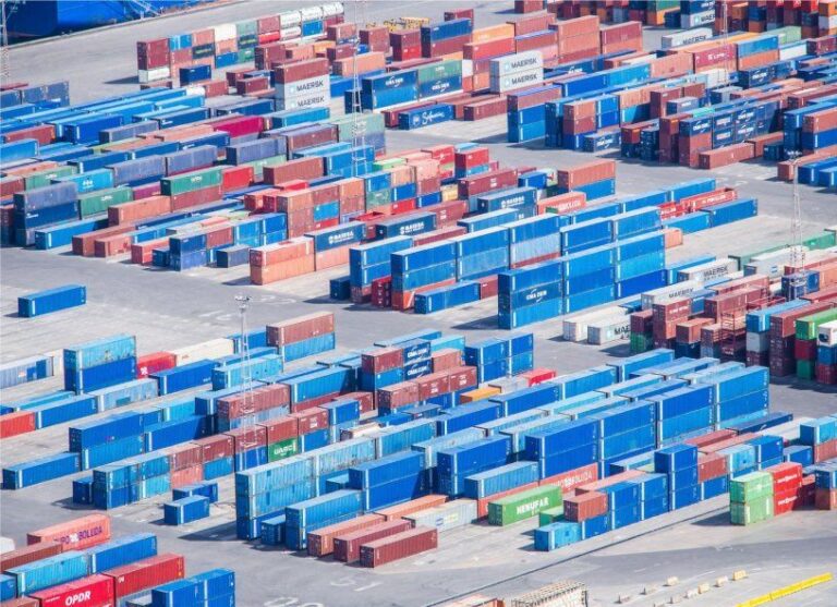 Comercio exterior: las importaciones subieron 12,7% en cantidades