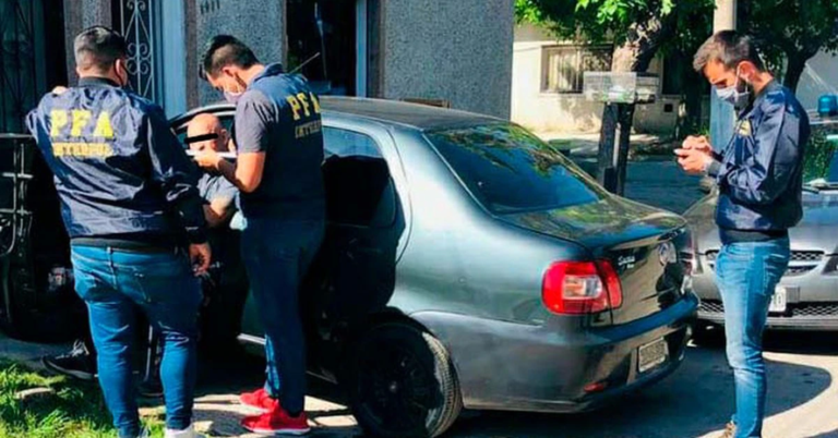 Contrató desde Morón a dos sicarios para actuar en Venezuela