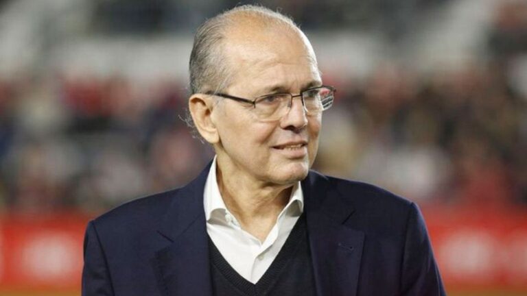 Sabella sigue internado y con respiración asistida