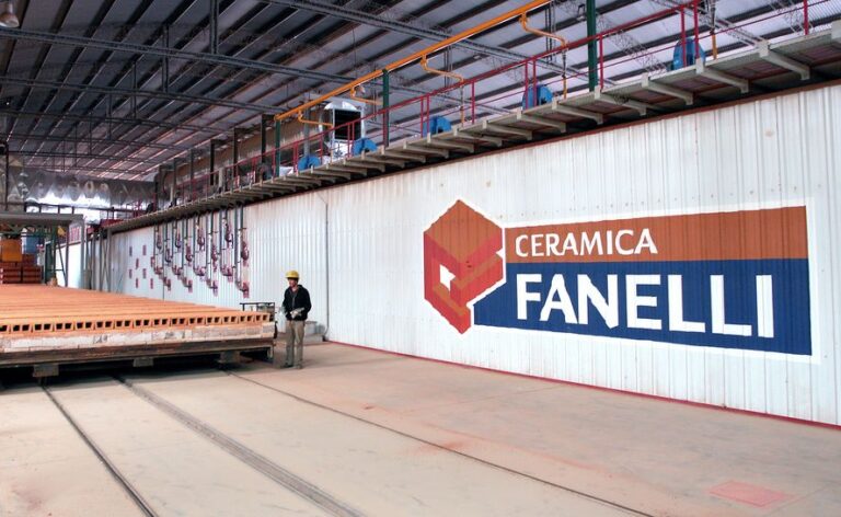 Con financiación del BICE y del programa CreAr, Cerámica Fanelli invierte 650 millones de pesos