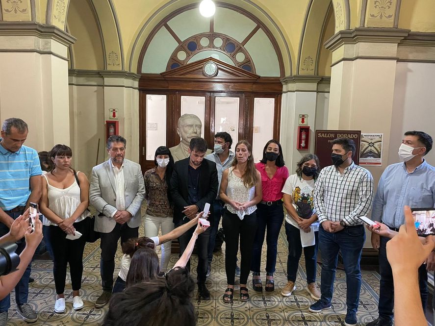 El bloque del Frente de Todos denunció la mesa judicial