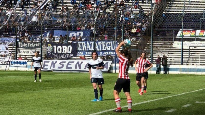 El fútbol femenino volverá a entrenar, y espera fecha para regresar a la competencia.