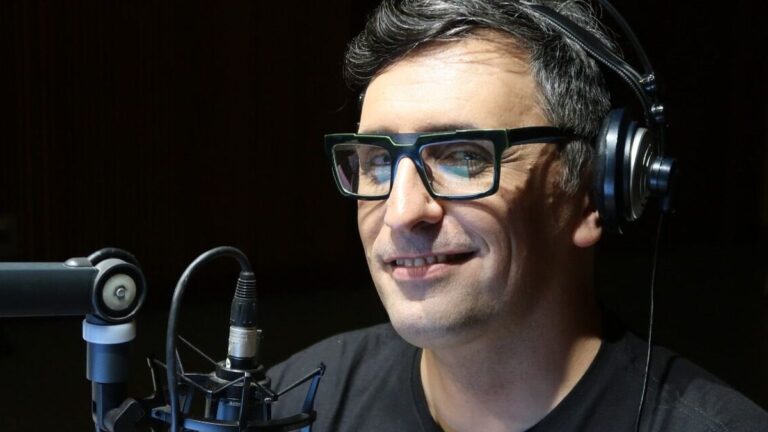 Franco Torchia, periodista, sobre el cupo laboral travesti trans: “Ayer tenía una sensación muy extraña: pasé 9 años reclamando esta ley y de repente la vi materializada”