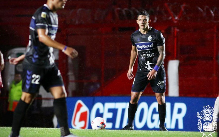 Guillermo Fratta fue titular en Gimnasia en La Paternal.