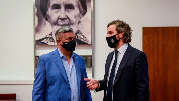 Cafiero y Tapia en Casa Rosada