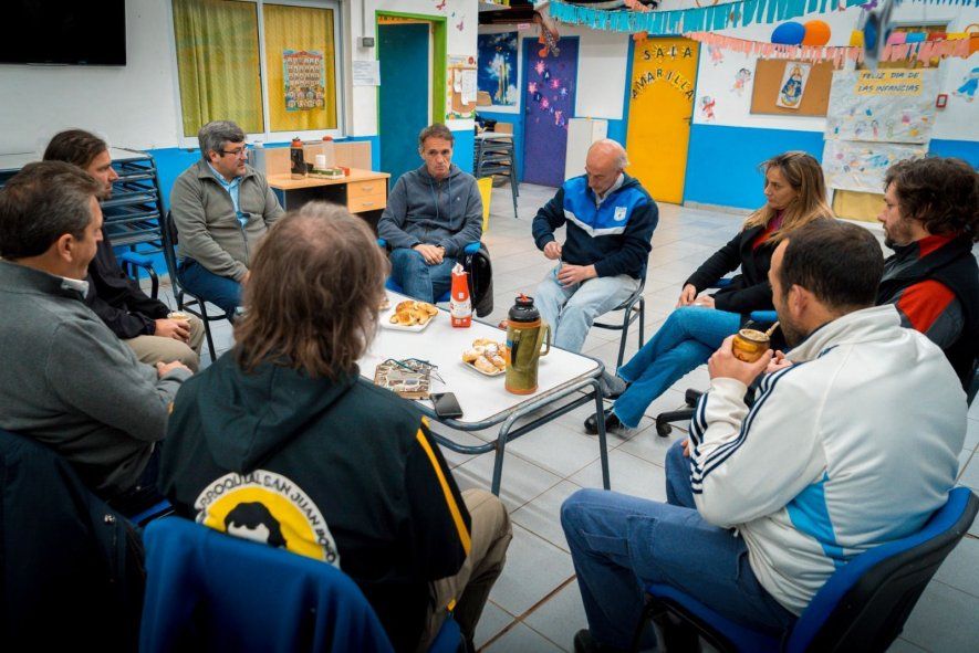 Gabriel Katopodis fueron parte del encuentro entre Sergio Massa y los curas villeros.