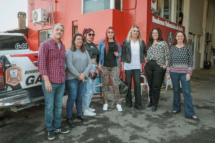 En la localidad bonaerense de Garín, dos mujeres trans se capacitarán para rendir el examen obligatorio y formar parte del cuartel de bomberos.