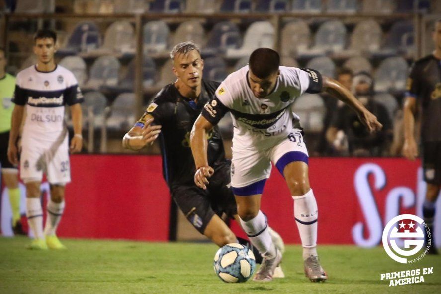 El Lobo dejó todo ante Atlético, pero no le alcanzó.