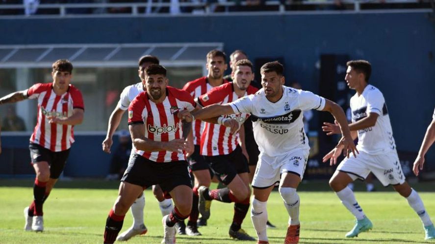 Gimnasia y Estudiantes se verán las caras en el debut. No sucede desde hace 44 años.