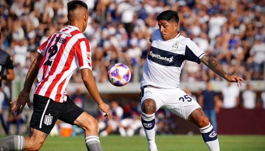 El Clásico Platense entre Estudiantes y Gimnasia será dirigido por Fernando Echenique. El Clásico Platense entre Estudiantes y Gimnasia será dirigido por Fernando Echenique.