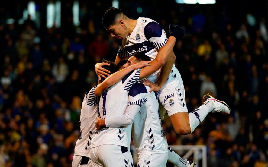 Gimnasia no paró de gritar: marcó 31 goles en 16 partidos al hilo. En Tucumán se cortó la racha.