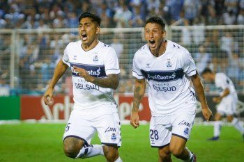 Tarragona festeja uno de sus goles en la última victoria de Gimnasia (Foto: Prensa GELP). Tarragona festeja uno de sus goles en la última victoria de Gimnasia (Foto: Prensa GELP).