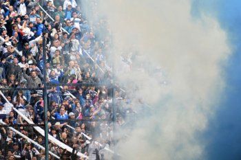 Aprevide dispuso que se juegue sin público, Gimnasia y Liniers pidieron postergar y Copa Argentina aceptó.