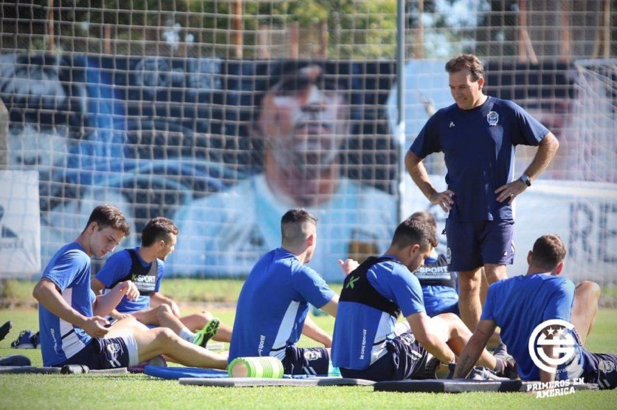 El plantel de Gimnasia está conformado en su gran mayoría por jugadores del club