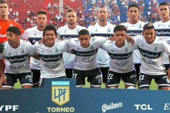 Los once titulares de Gimnasia frente a San Lorenzo por la fecha 21 de la Liga Profesional.
