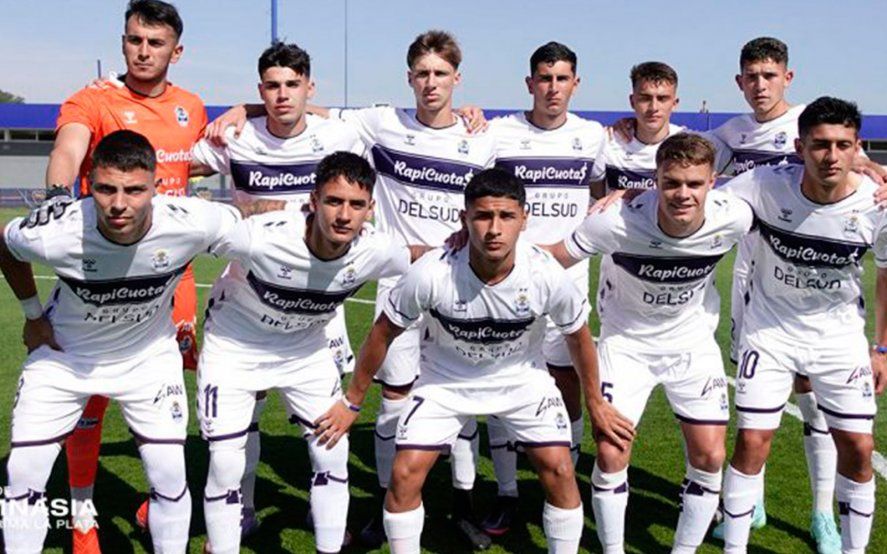 Lucas Lobos reemplazará a Chirola Romero en la Reserva de Gimnasia.