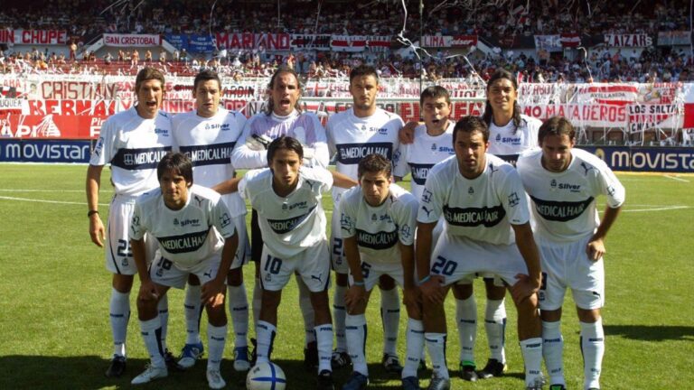¿Cuánto hace que Gimnasia no vence a River en el Monumental?