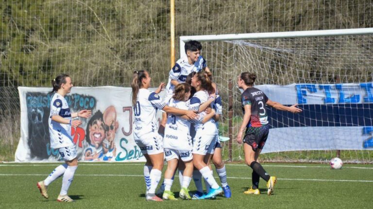 Fútbol femenino: Gimnasia madrugó y festejó en Abasto