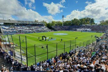 Gimnasia Vs. Estudiantes en el clásico platense en el Bosque (Daniel Olivero)