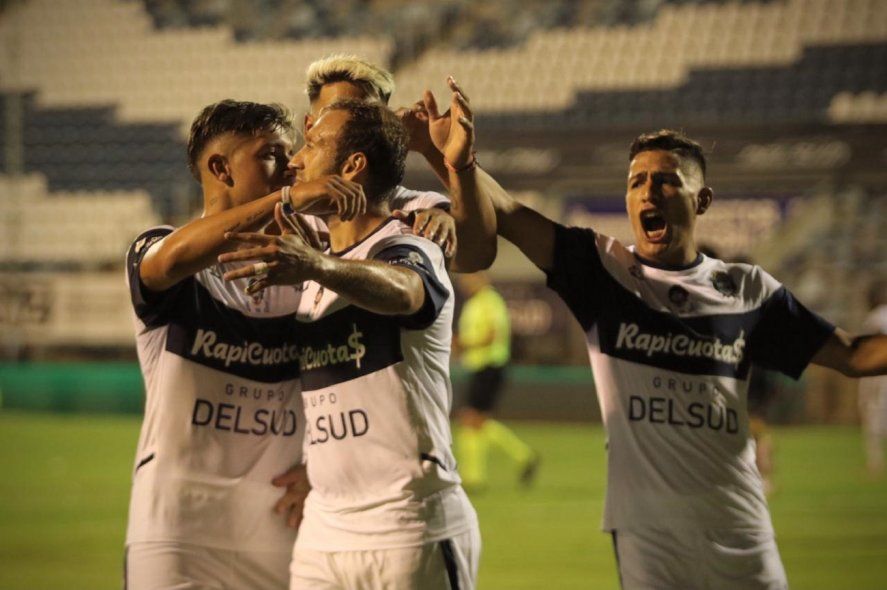Brahian Alemán marcó el segundo gol de Gimnasia ante Talleres