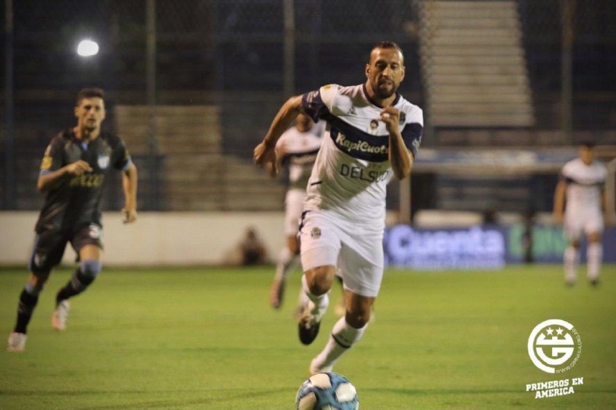 Gimnasia Vs. Atlético de Tucumán en el Bosque