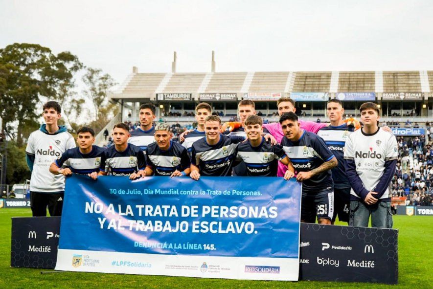Formación de Gimnasia ante Platense, en la fecha 27 del Torneo de la Liga Profesional Formación de Gimnasia ante Platense, en la fecha 27 del Torneo de la Liga Profesional