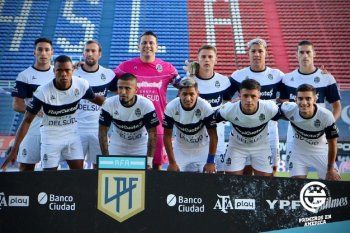 Gimnasia visitó a San Lorenzo 