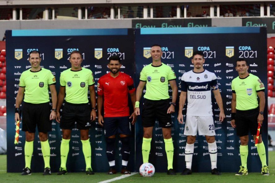 Gimnasia visitó a Independiente en el Libertadores de América