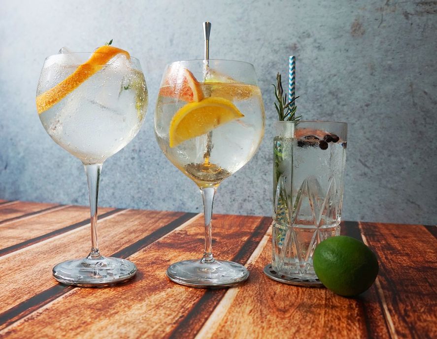Que la copa este fría es un gran consejo a la hora de preparar un gin tonic.