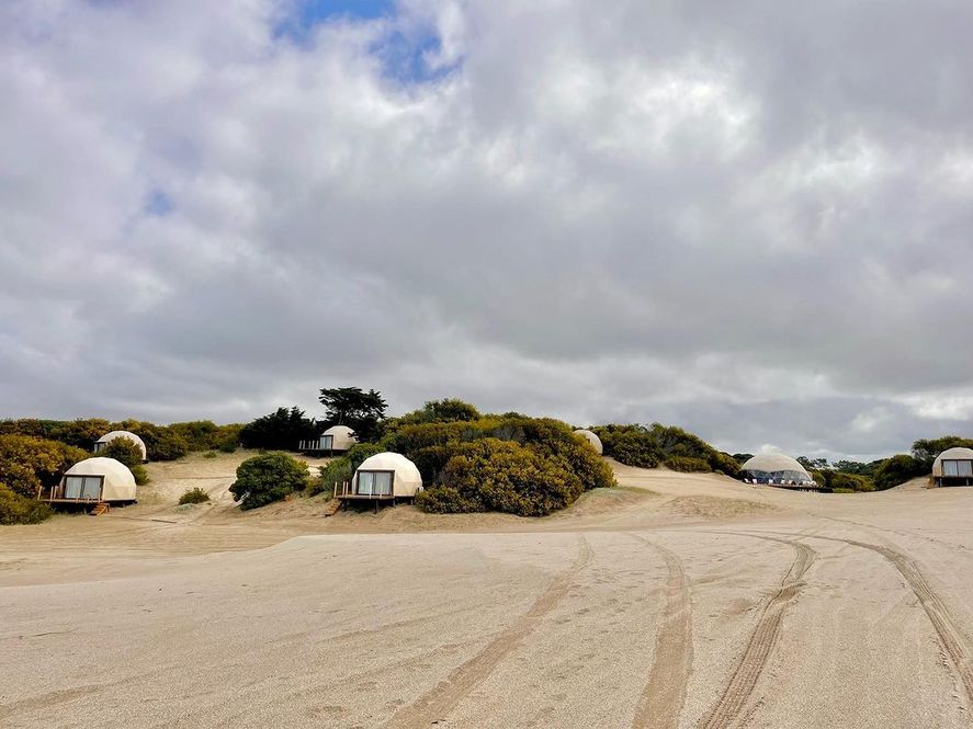 Si te gusta recorrer la provincia de Buenos Aires, te contamos sobre dos glampings para descansar y disfrutar de una experiencia única. Si te gusta recorrer la provincia de Buenos Aires, te contamos sobre dos glampings para descansar y disfrutar de una experiencia única.