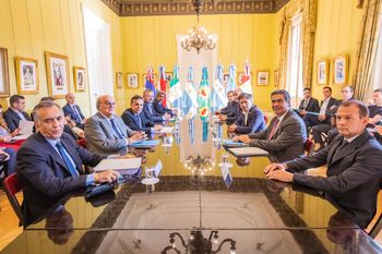 Los gobernadores exigen a la Corte que los escuche por la coparticipación