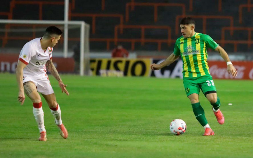 Estudiantes consiguió su primer triunfo en la Liga Profesional ante Aldosivi.