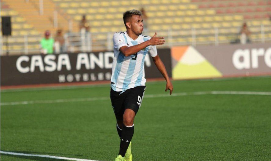 Matías Godoy en la Selección Argentina. Futbolista que pretende Estudiantes