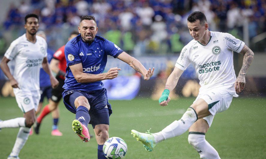 Goias venció a Cruzeiro y se acerca el choque ante Estudiantes Goias venció a Cruzeiro y se acerca el choque ante Estudiantes